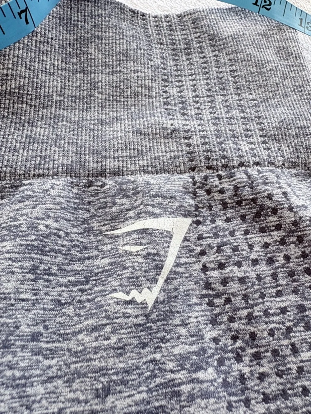 Gymshark Grey Seamless Crop Top and Leggings Set Sz Small EUC - Picture 12 of 15